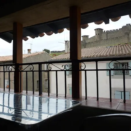 Saint Simon Apartment